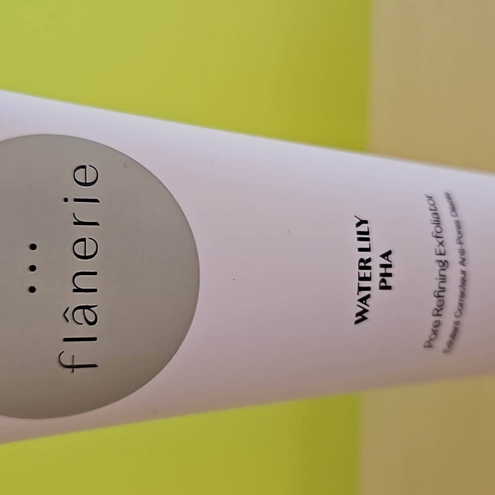 NWT Flanerie Water Lily PHA pore refining exfoliator, 45ml/1.52 fl oz